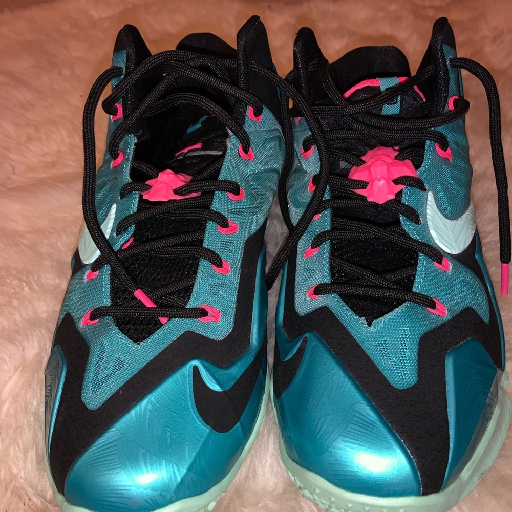 Lebron 11 xi south beach edition